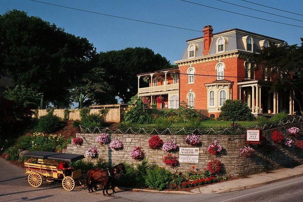 Greystone Manor Bed & Breakfast Bird-in-Hand Eksteriør bilde