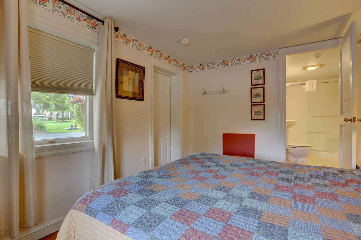 Greystone Manor Bed & Breakfast Bird-in-Hand Eksteriør bilde