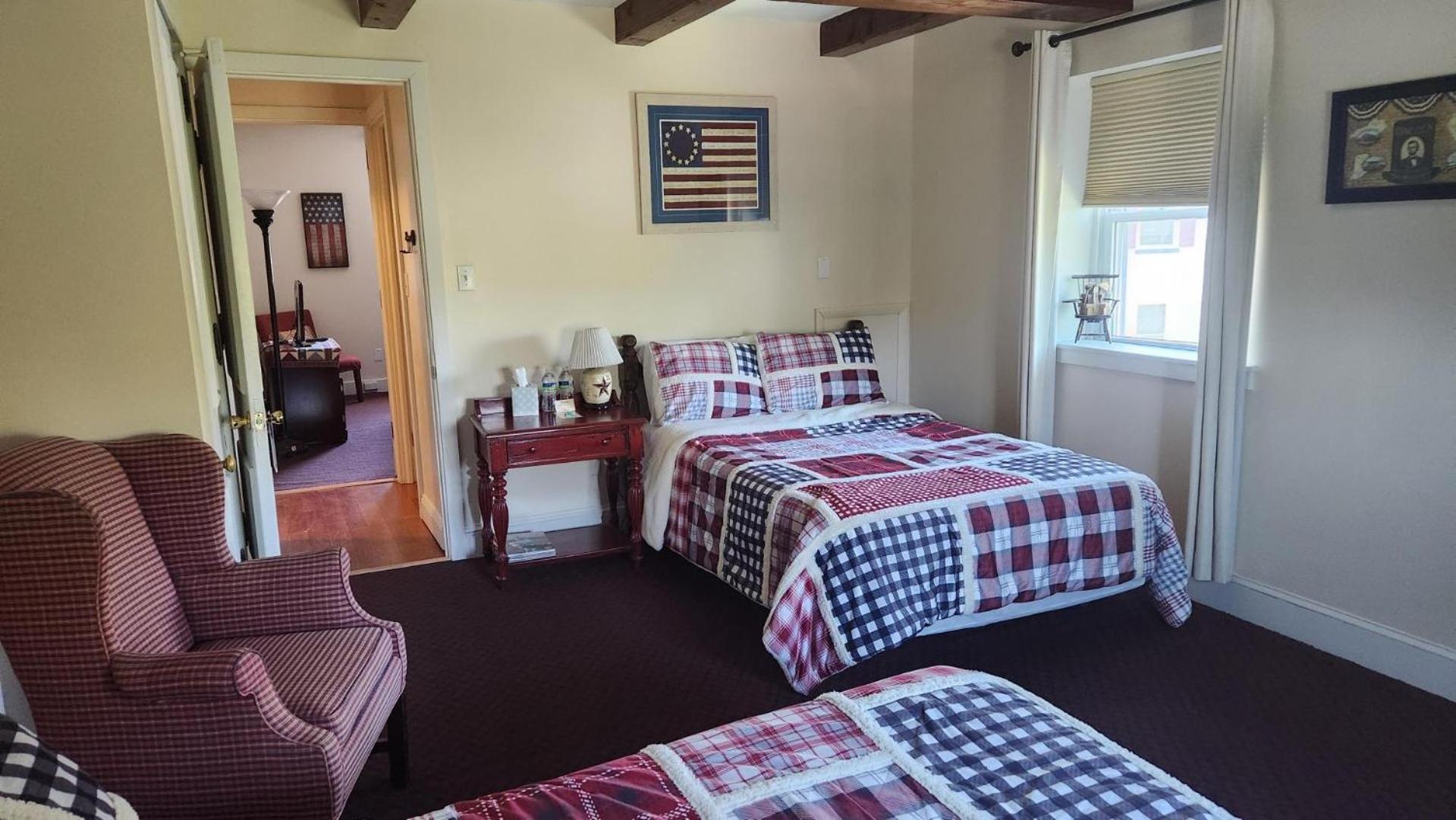Greystone Manor Bed & Breakfast Bird-in-Hand Eksteriør bilde