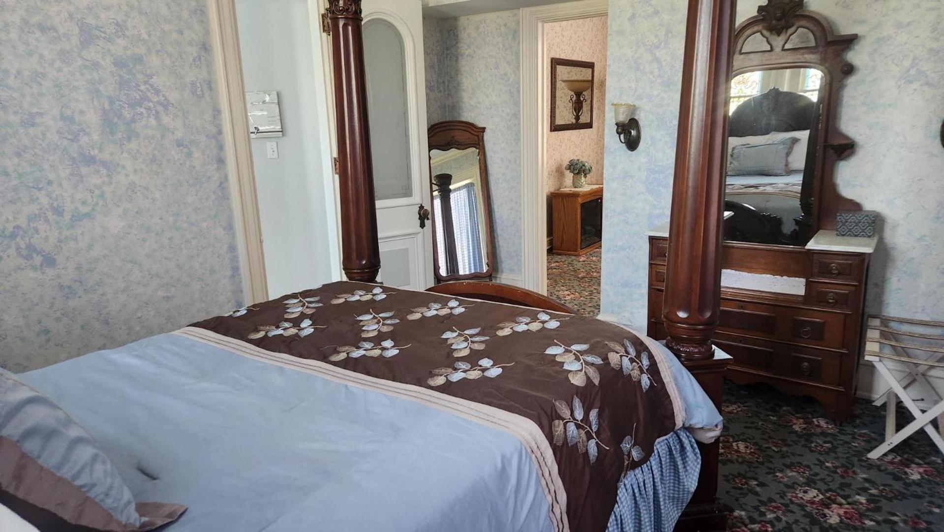 Greystone Manor Bed & Breakfast Bird-in-Hand Eksteriør bilde