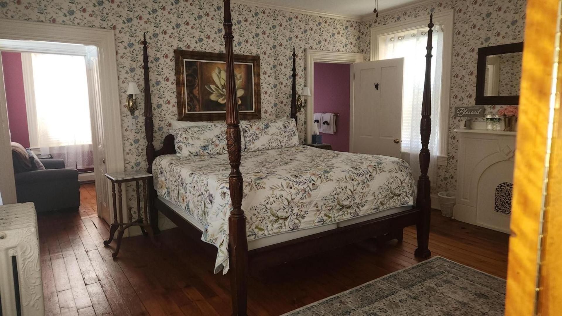 Greystone Manor Bed & Breakfast Bird-in-Hand Eksteriør bilde
